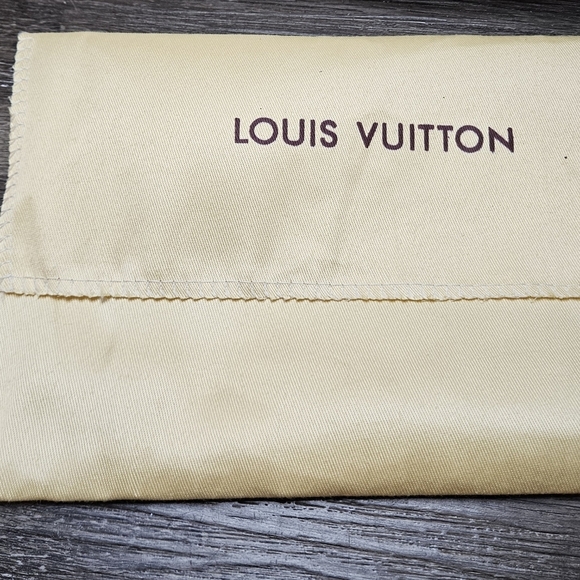 LOUIS VUITTON Pochette Gift Box Silk Dust Bag Card Holder Logo Ribbon Tag M51980 - Picture 4 of 14